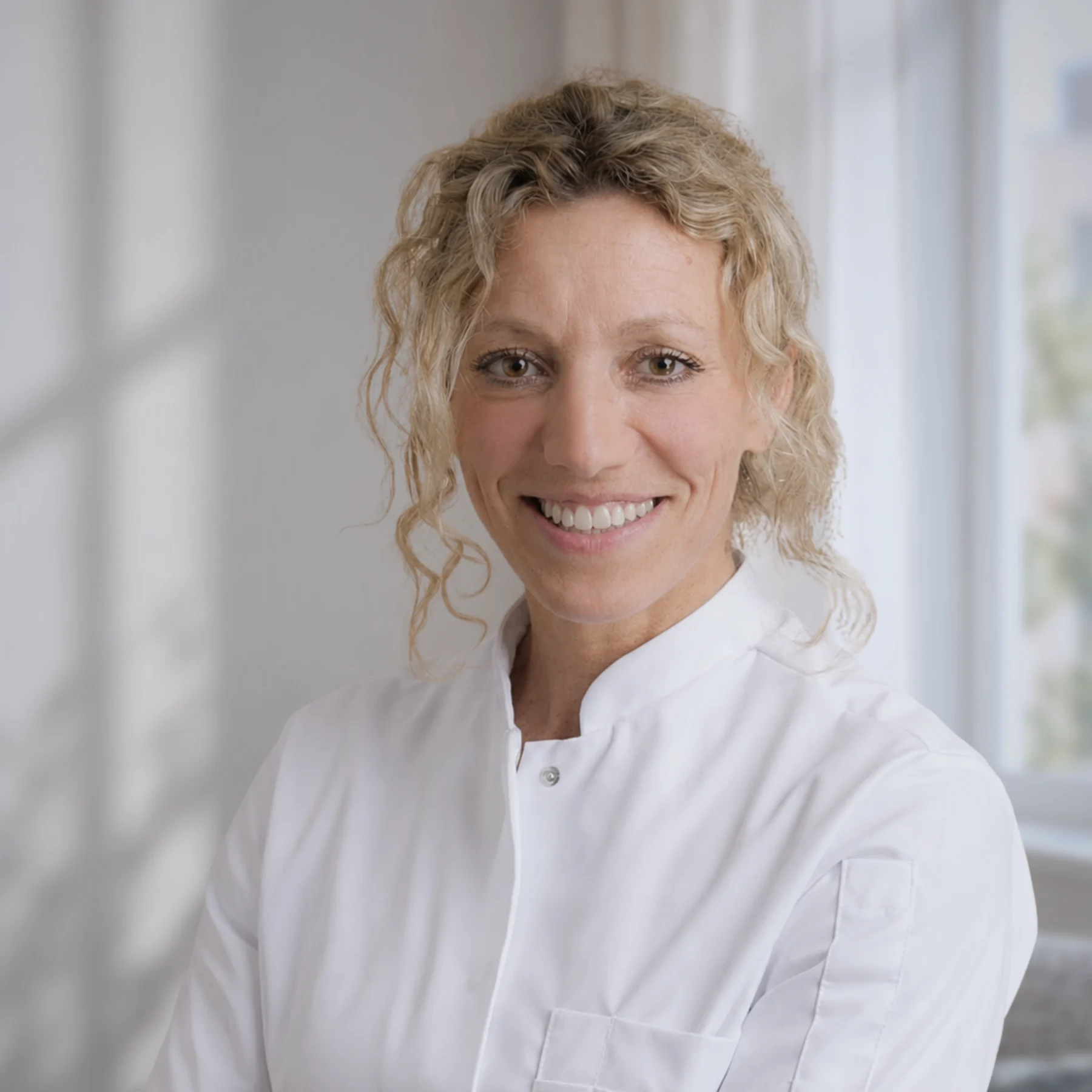 dr nicolette lammers tbc