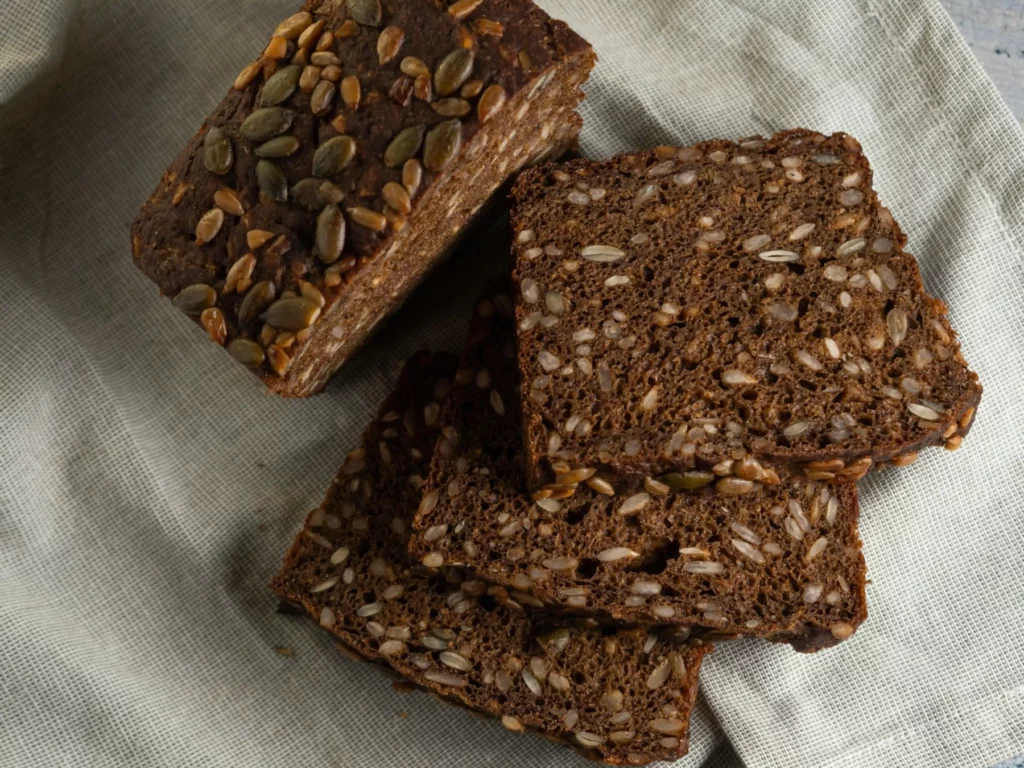 welches brot zum abnehmen the body clinic
